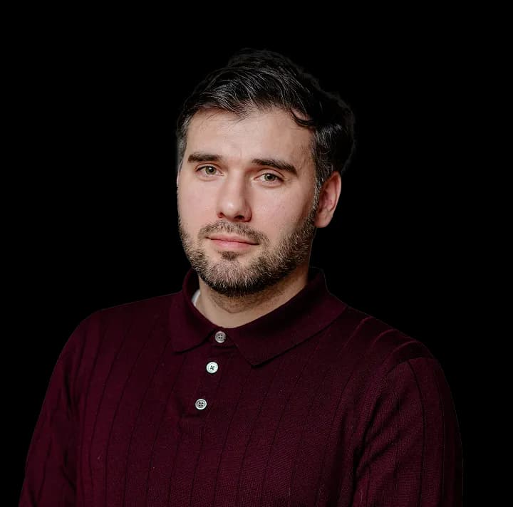 Камил Камилов